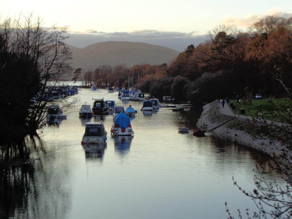 Glenfern Guest House And A Separate Cottage With Its Own Private Hot Tub Balloch Exterior foto